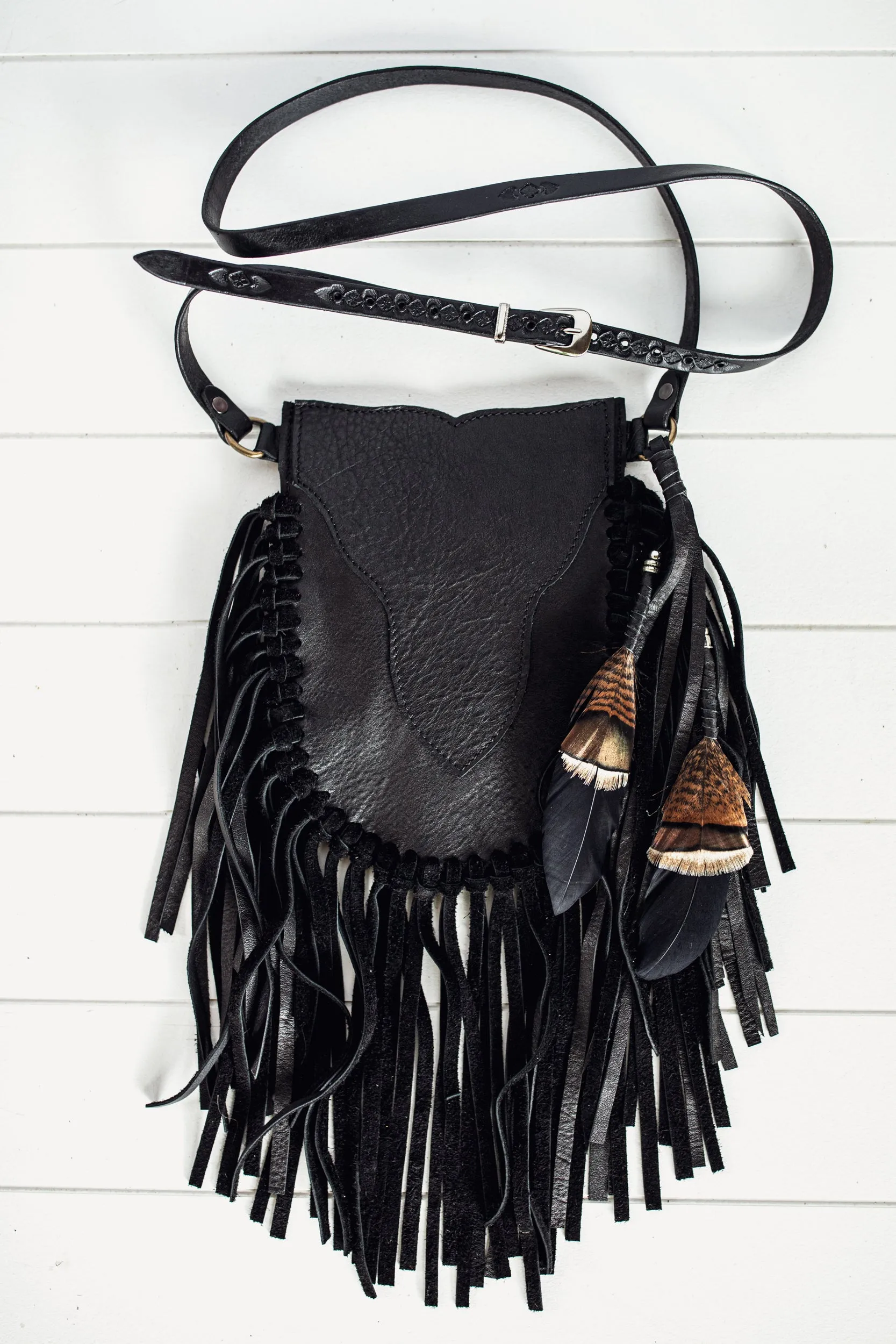 Black Bay Prairie Phone Pouch with Navajo Concho