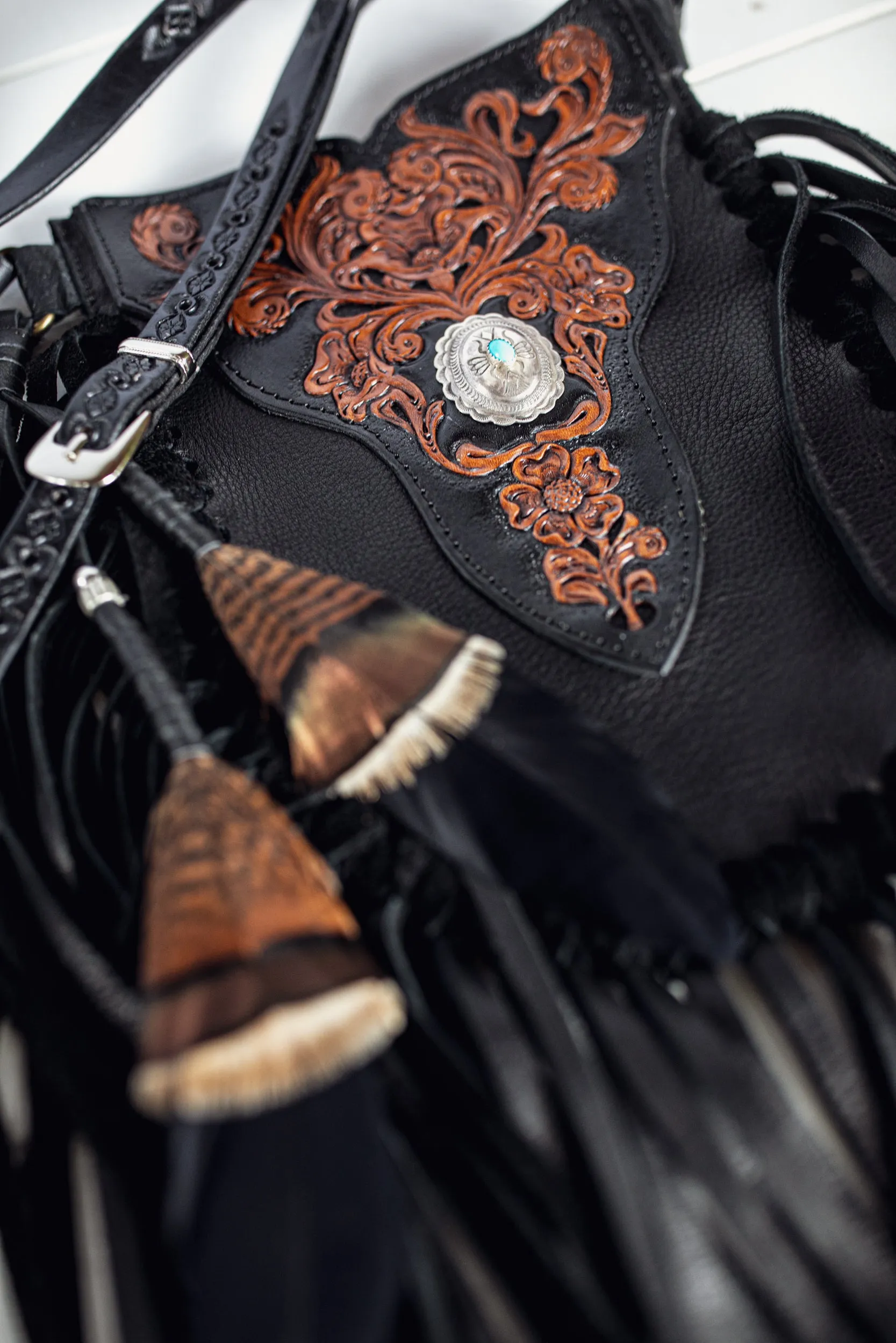 Black Bay Prairie Phone Pouch with Navajo Concho