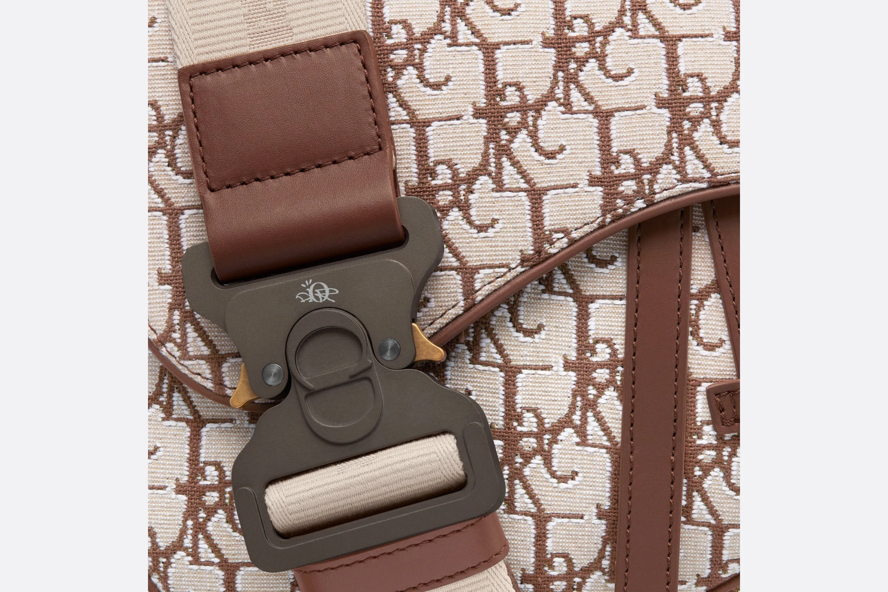 Dior x CACTUS JACK Oblique Jacquard Saddle Bag Coffee Brown
